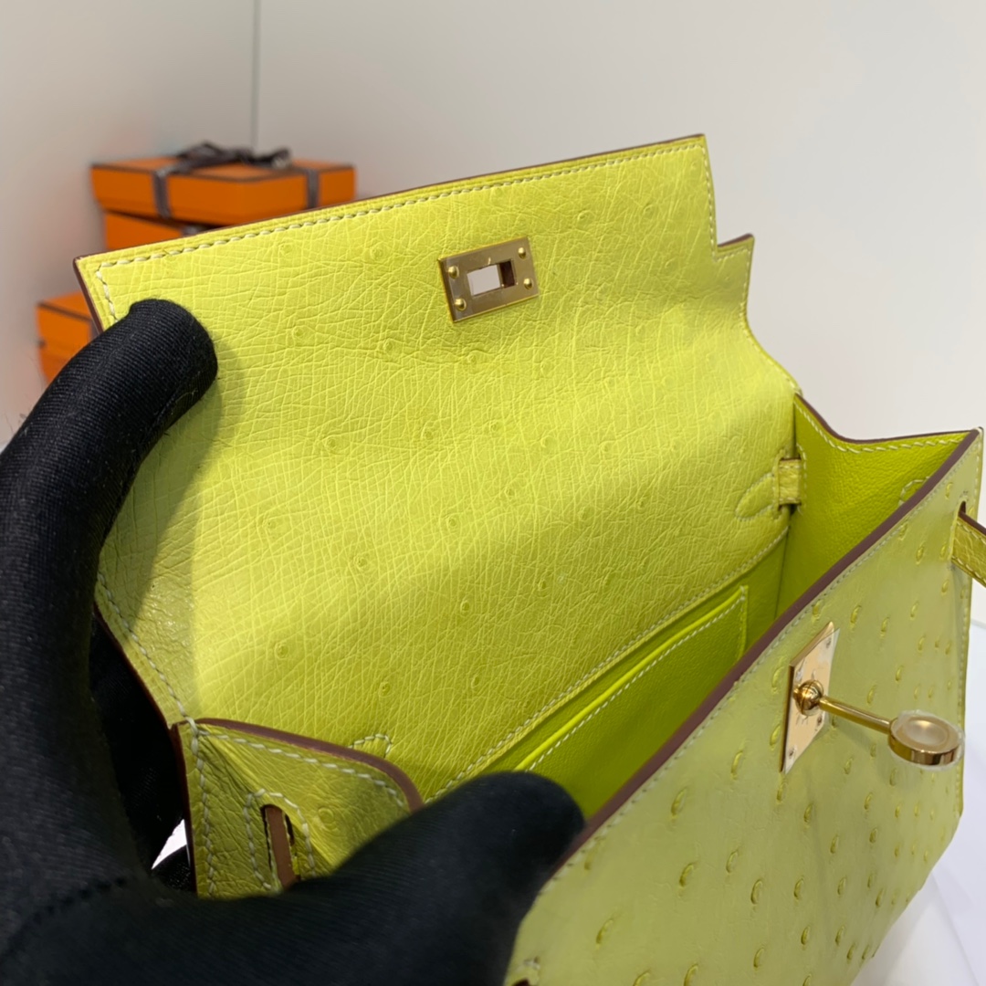 现货 爱马仕迷你凯莉包 Hermes Minikelly Pochette22CM 柠檬黄鸵鸟皮 金扣