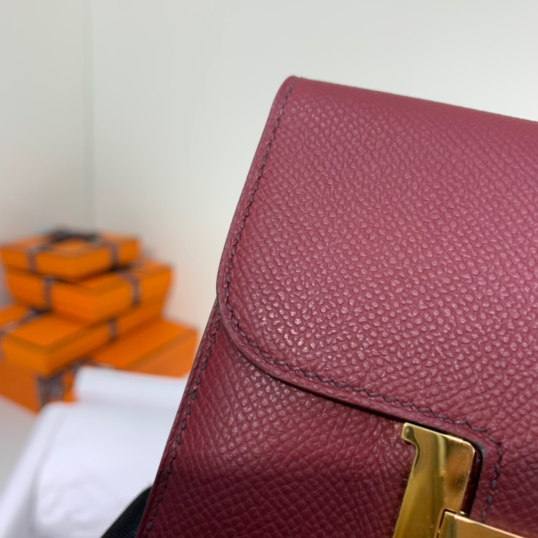 现货 Hermes Constance钱夹 爱马仕Epsom牛皮康斯坦钱包卡包 酒红色 金扣