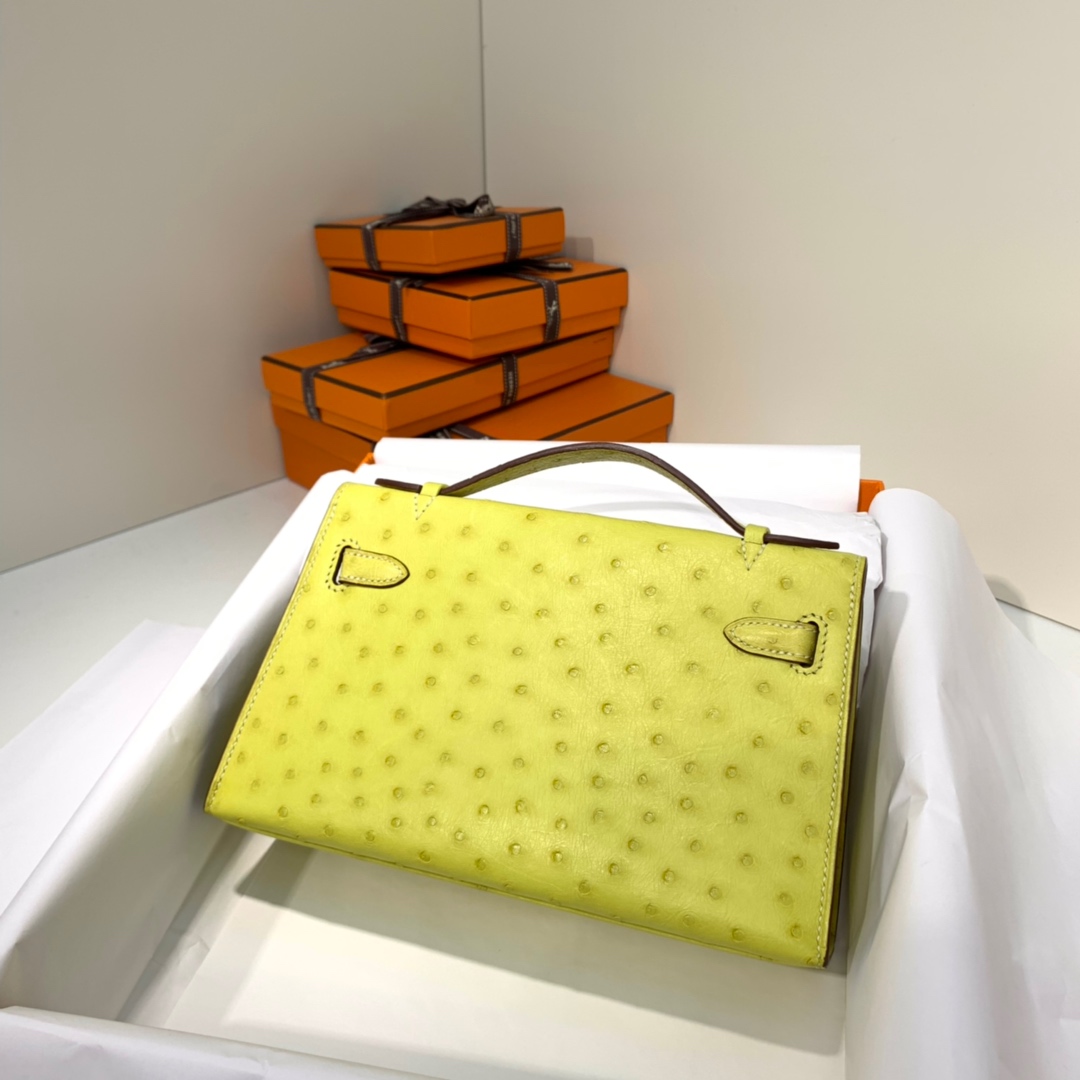 现货 爱马仕迷你凯莉包 Hermes Minikelly Pochette22CM 柠檬黄鸵鸟皮 金扣