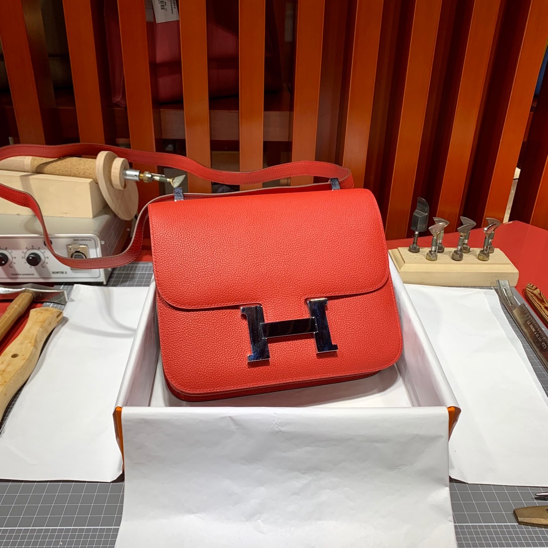 现货 Hermes Constance24CM 爱马仕大红色Eve皮康斯坦包空姐包 银扣