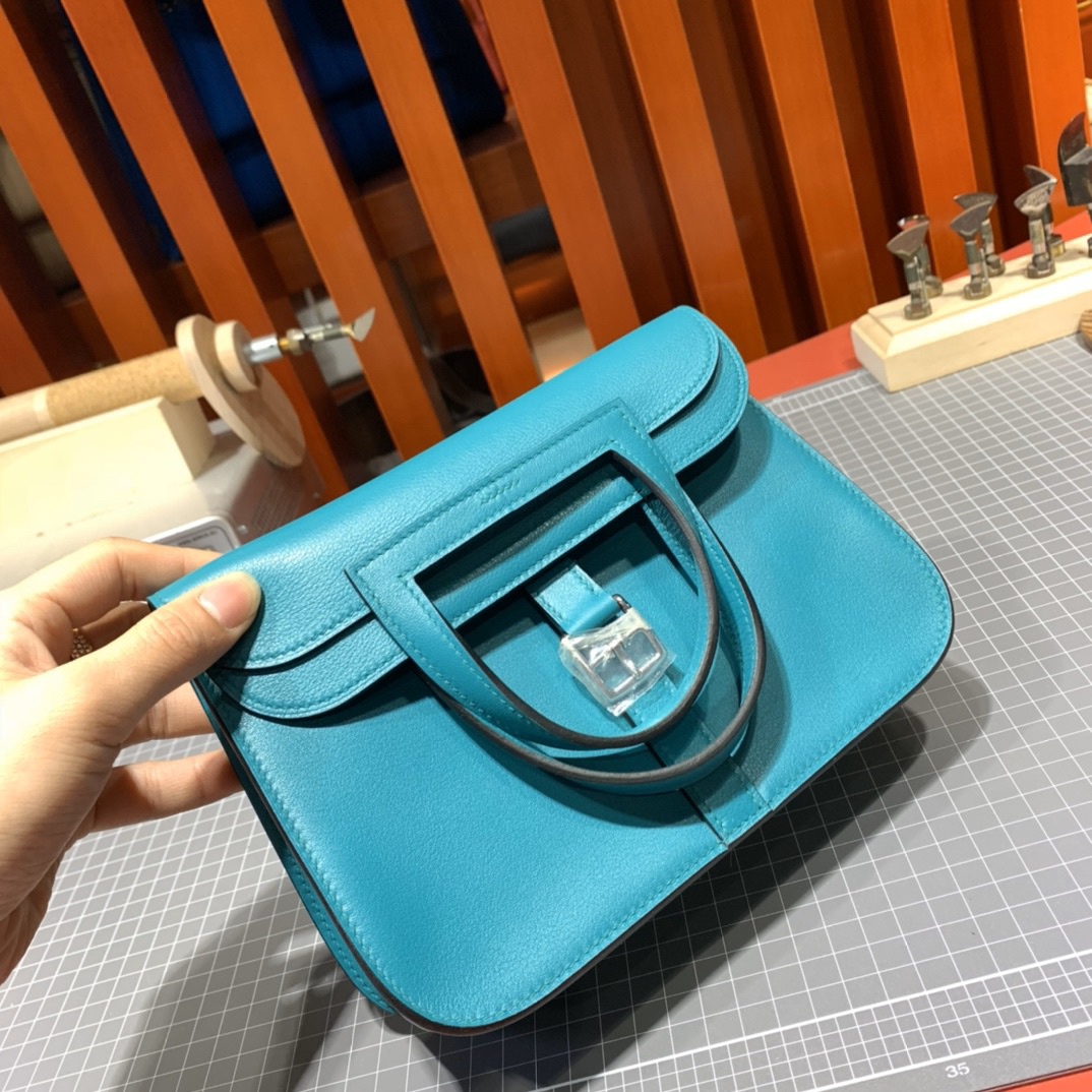 Hermes mini Halzan包包 爱马仕进口Swift牛皮蓝色新款手提女包 银扣