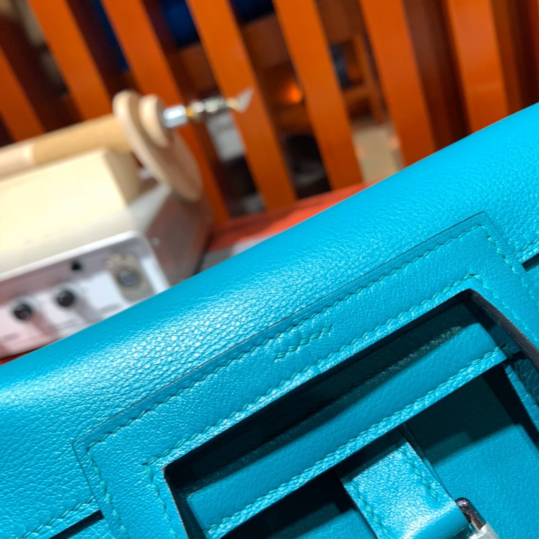 Hermes mini Halzan包包 爱马仕进口Swift牛皮蓝色新款手提女包 银扣