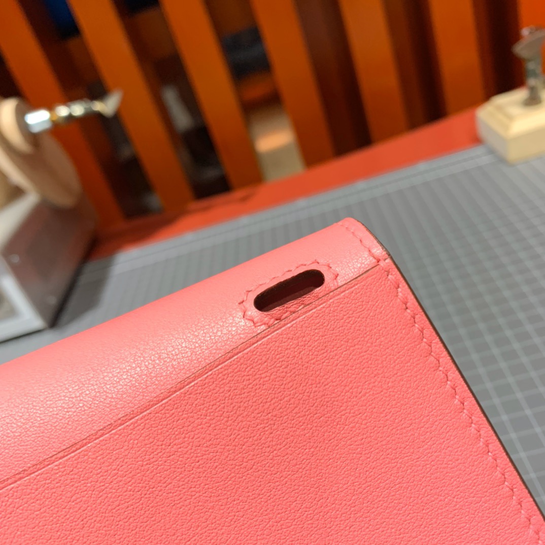爱马仕包包官网 Hermes mini Halzan 8W唇膏粉Swift牛皮 银扣