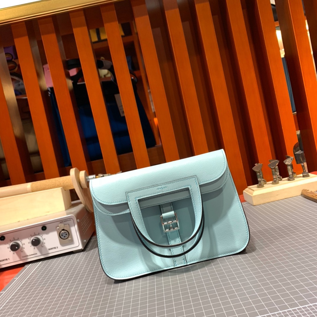 Hermes女包价格 爱马仕U2微风蓝进口Swift牛皮mini Halzan包包 银扣