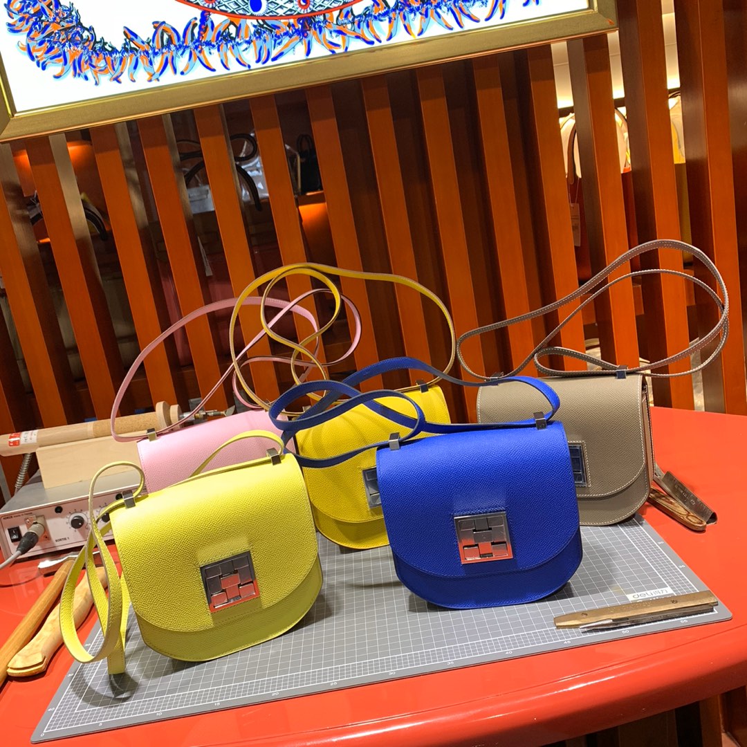 爱马仕新款女包 Hermes Mosaique17CM 金棕色Epsom牛皮马赛克包 银扣