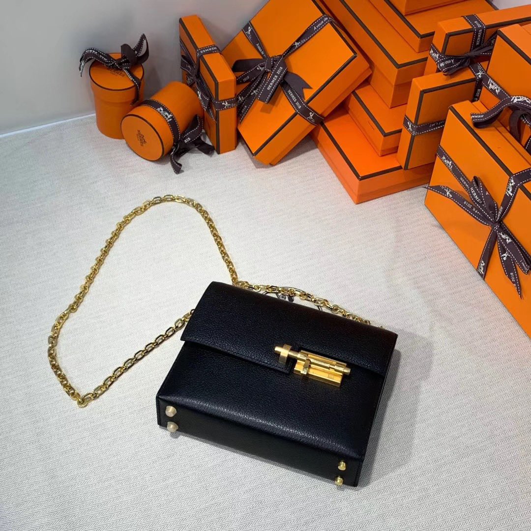 Hermes Verrou17CM 爱马仕黑色顶级山羊皮手枪包链条单肩斜挎女包 金扣