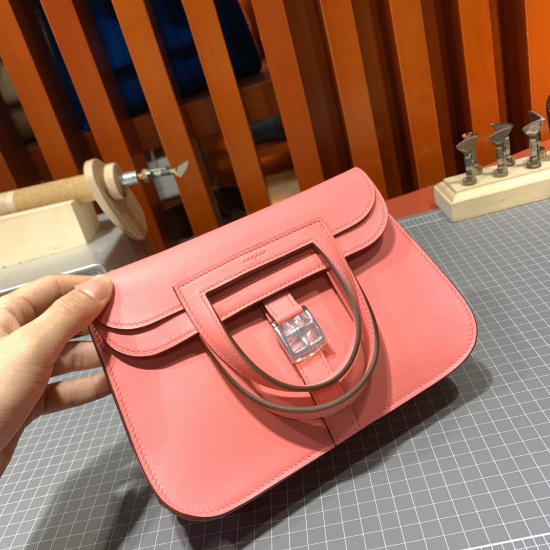 爱马仕包包官网 Hermes mini Halzan 8W唇膏粉Swift牛皮 银扣