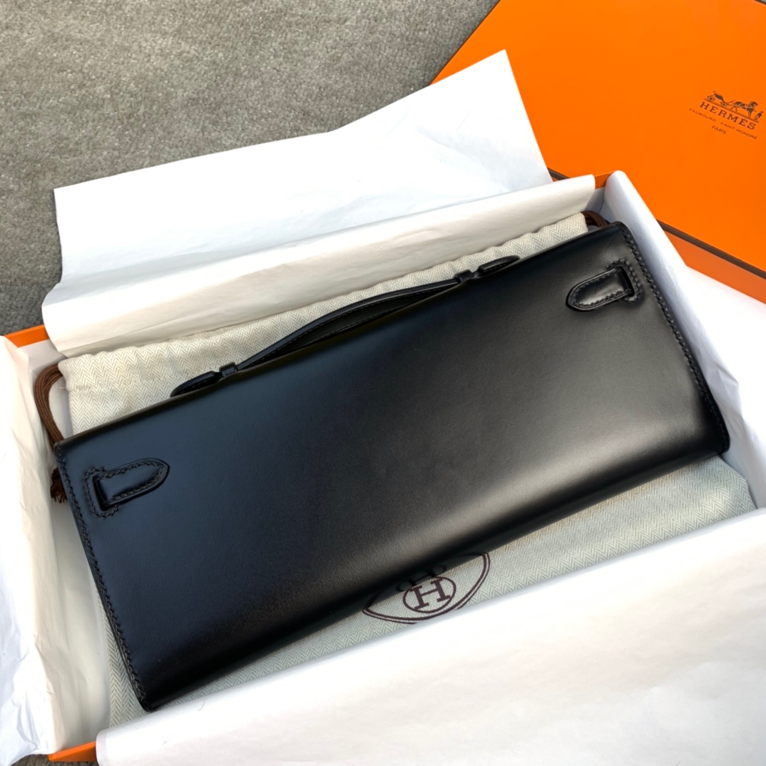 现货 Hermes Kelly Cut 爱马仕黑色Box牛皮晚宴手拿包 银扣