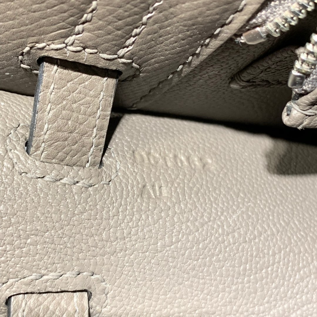 现货 爱马仕凯莉包尺寸 Hermes Kelly25cm 铁灰色掌纹牛皮 银扣
