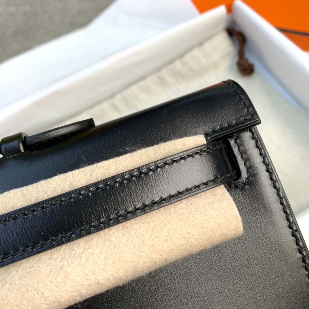 现货 Hermes Kelly Cut 爱马仕黑色Box牛皮晚宴手拿包 银扣