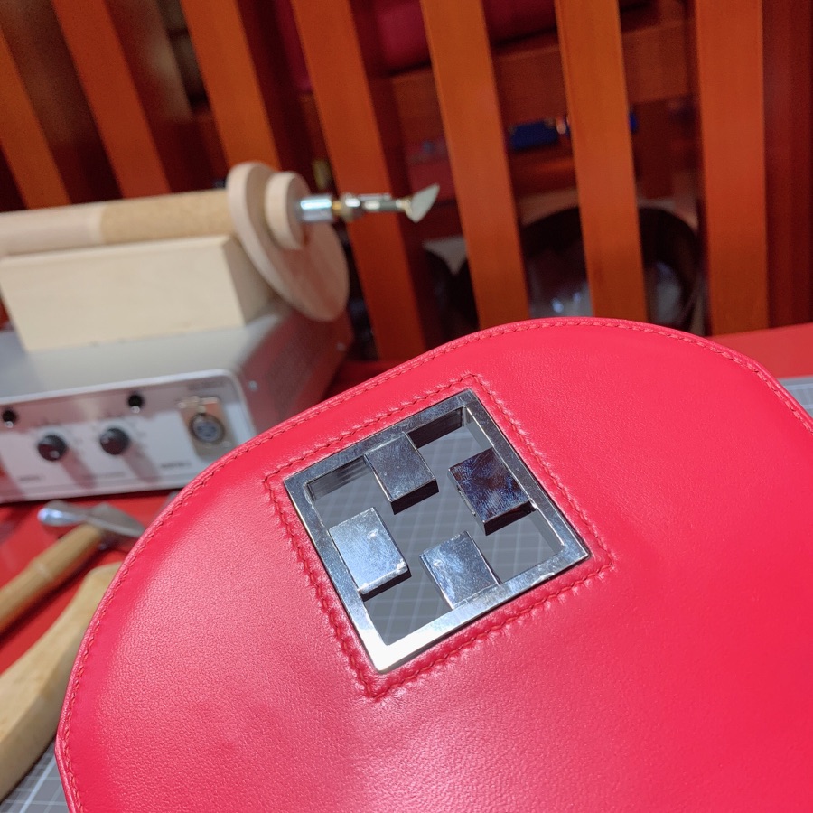 Hermes Mosaique17CM 爱马仕S3心红色手掌纹牛皮马赛克包 银扣