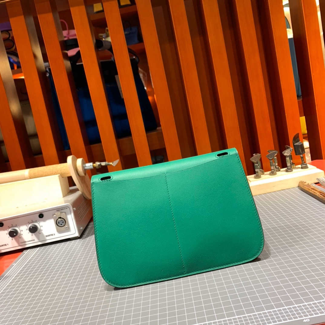 Hermes mini Halzan 爱马仕U4丝绒绿Swift牛皮新款手提斜挎女包