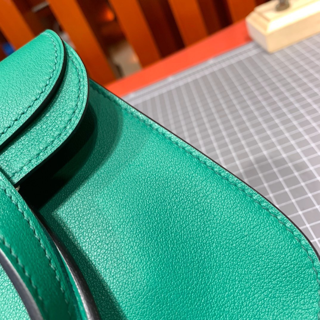Hermes mini Halzan 爱马仕U4丝绒绿Swift牛皮新款手提斜挎女包