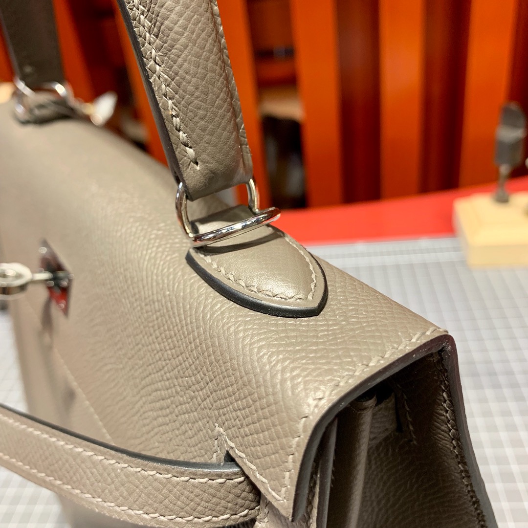 现货 爱马仕凯莉包尺寸 Hermes Kelly25cm 铁灰色掌纹牛皮 银扣