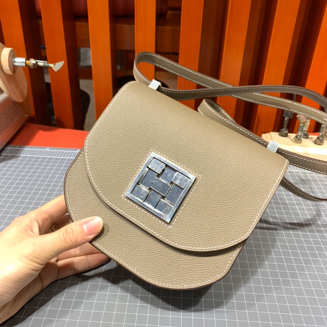 爱马仕包包批发 Hermes Mosaique17CM 大象灰Epsom皮马赛克包 银扣