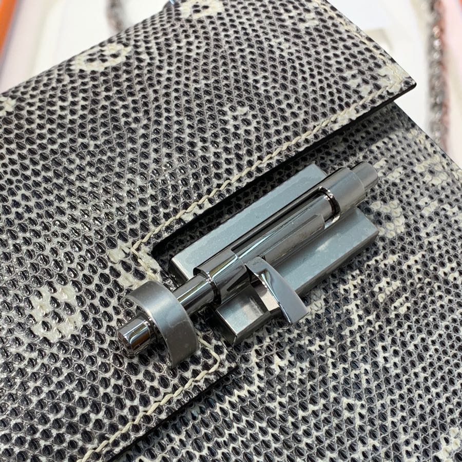 定制 爱马仕手枪包 Hermes Verrou19CM 原色顶级蜥蜴皮斜挎女包 银扣