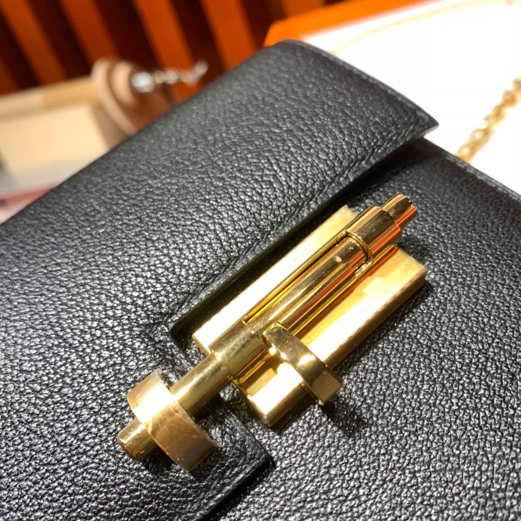 现货 爱马仕Verrou17CM Hermes黑色进口山羊皮手枪包 升级金扣