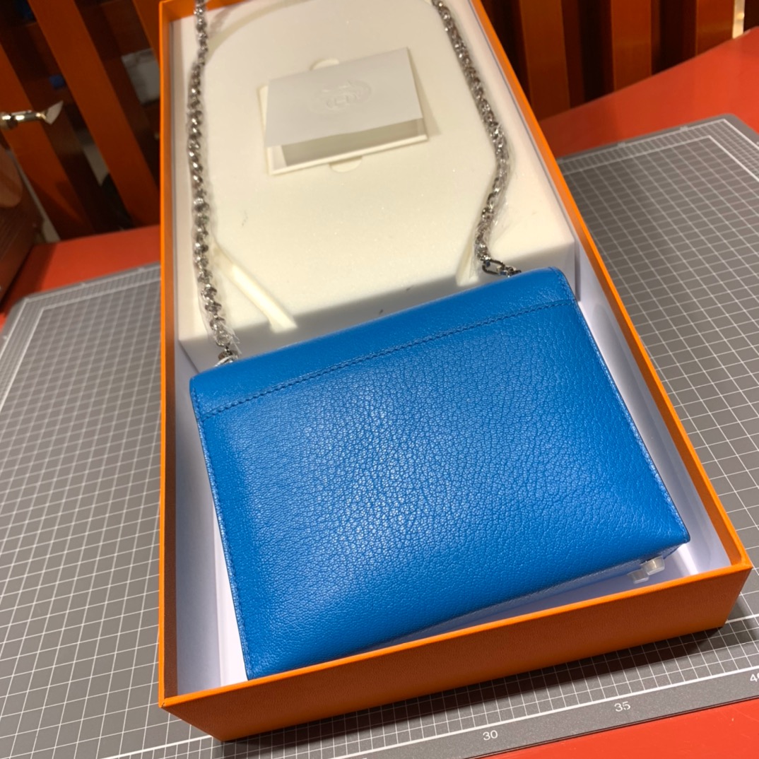 现货 Hermes Verrou17CM 爱马仕B3坦桑尼亚蓝山羊皮手枪包 银扣