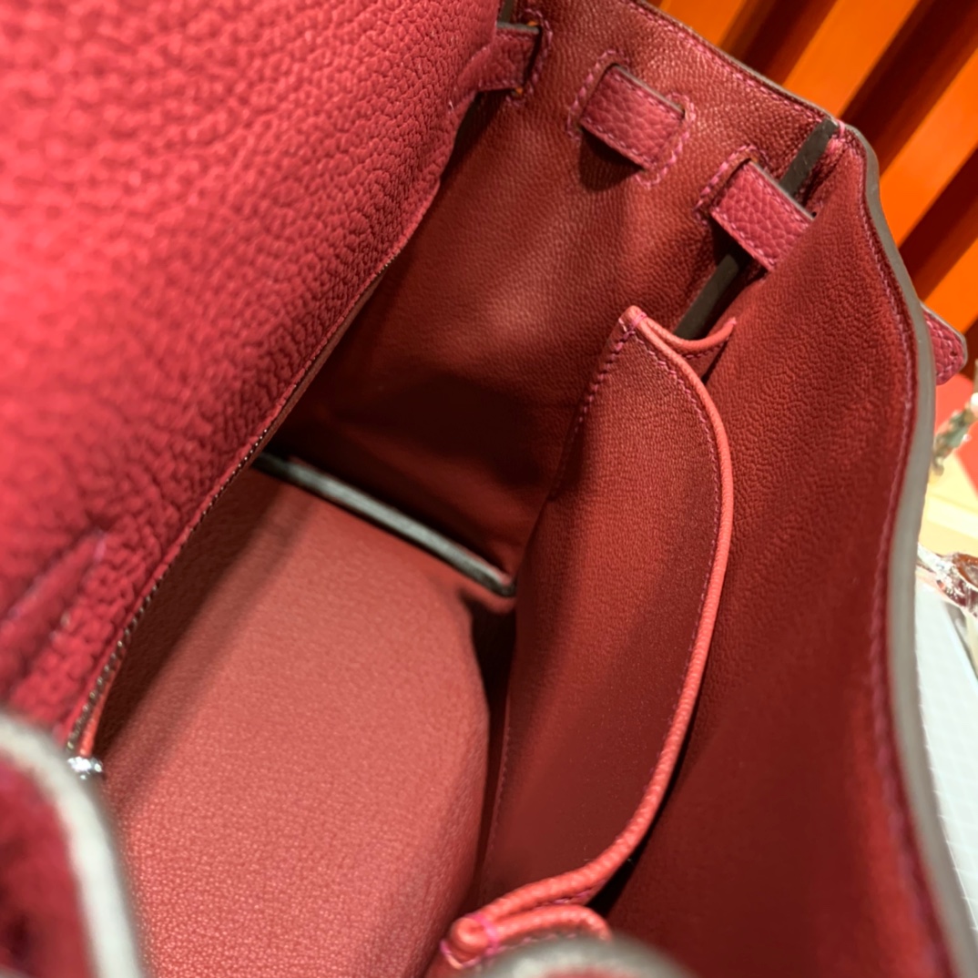 现货 Hermes女包批发 爱马仕B5宝石红Togo皮凯莉包Kelly25CM 金/银扣
