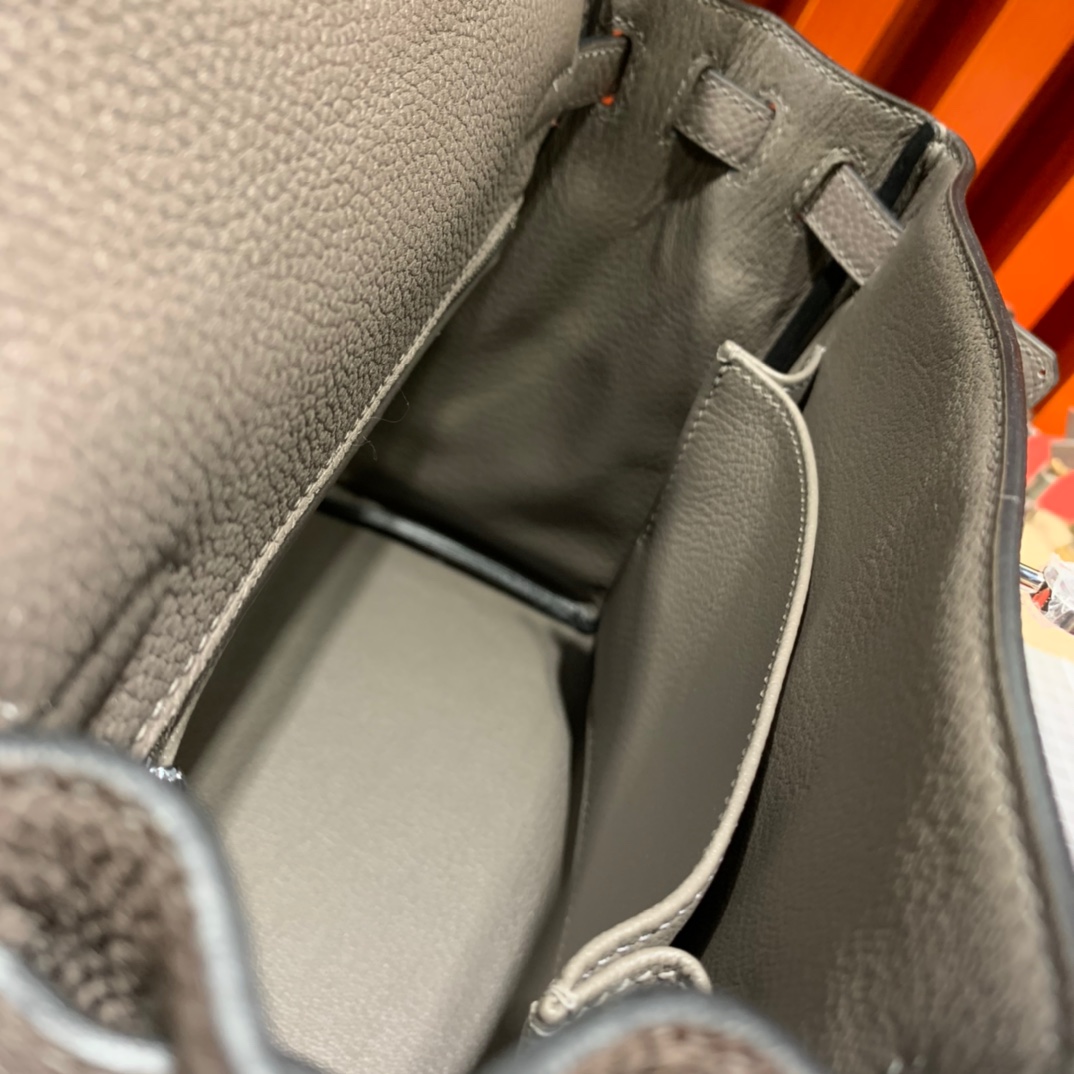 现货 爱马仕Kelly女包 Hermes Kelly25cm 8F锡器灰Togo皮凯莉包 金扣/银扣