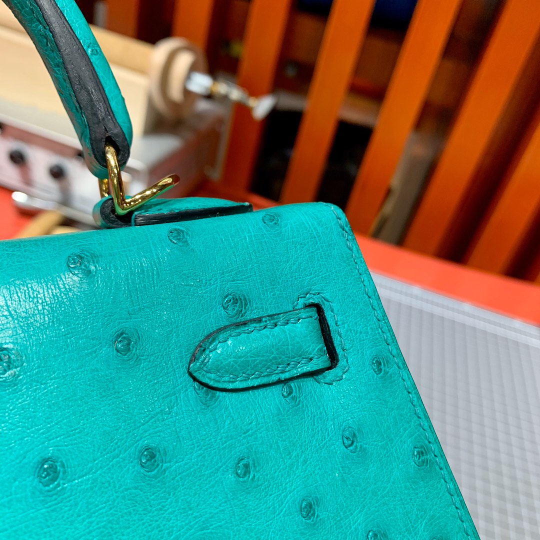 现货 爱马仕鸵鸟皮凯莉包 Hermes Kelly25cm 薄荷绿KK鸵鸟皮 金扣