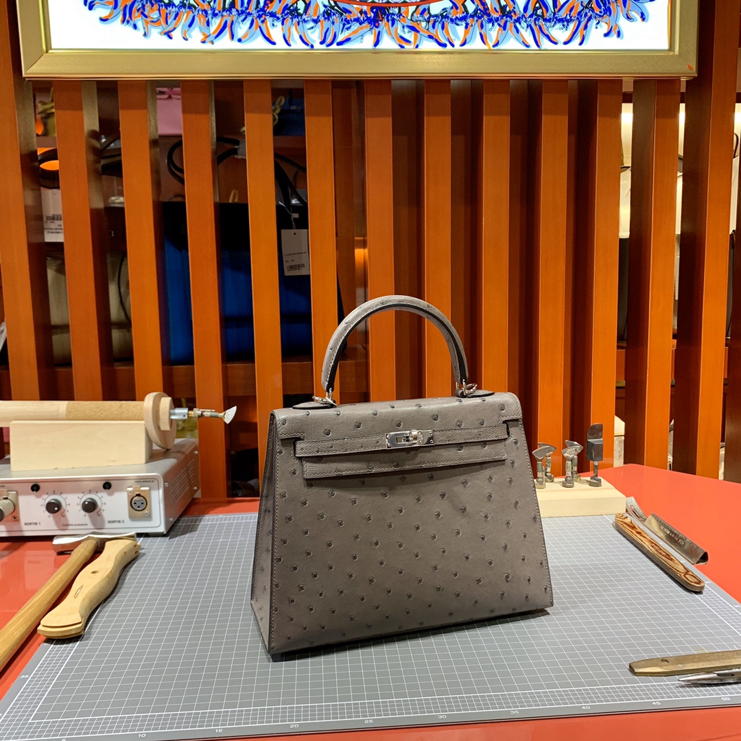 现货 Hermes Kelly25CM 爱马仕大象灰KK鸵鸟皮凯莉包 银扣