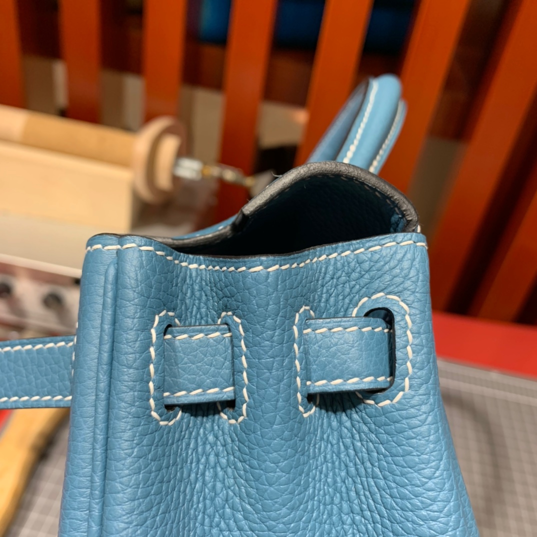 现货 爱马仕凯莉包批发 Hermes Kelly25cm 75牛仔蓝Togo皮 金扣