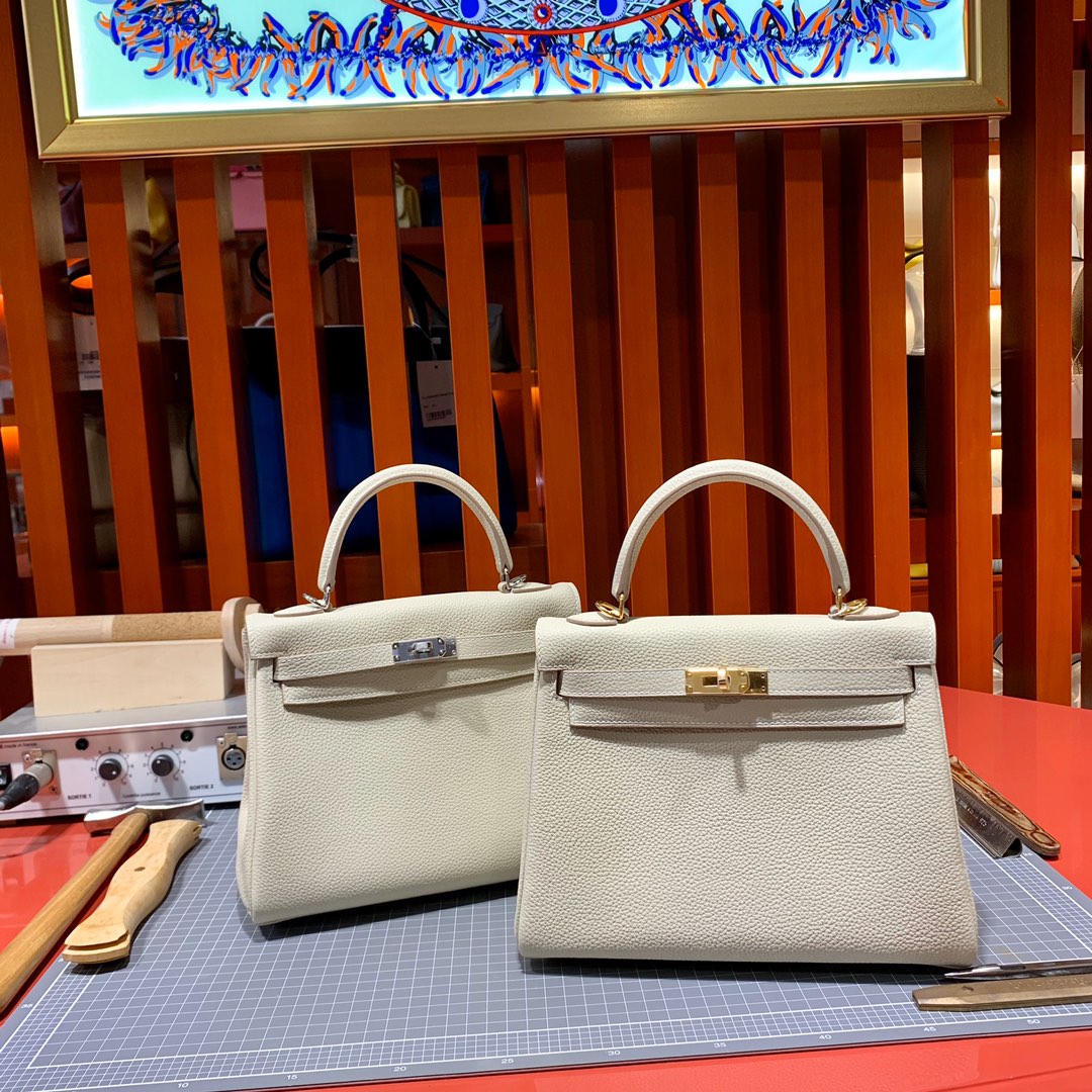 现货 Hermes爱马仕CC10奶昔白Togo小牛皮凯莉包Kelly25cm 金/银扣
