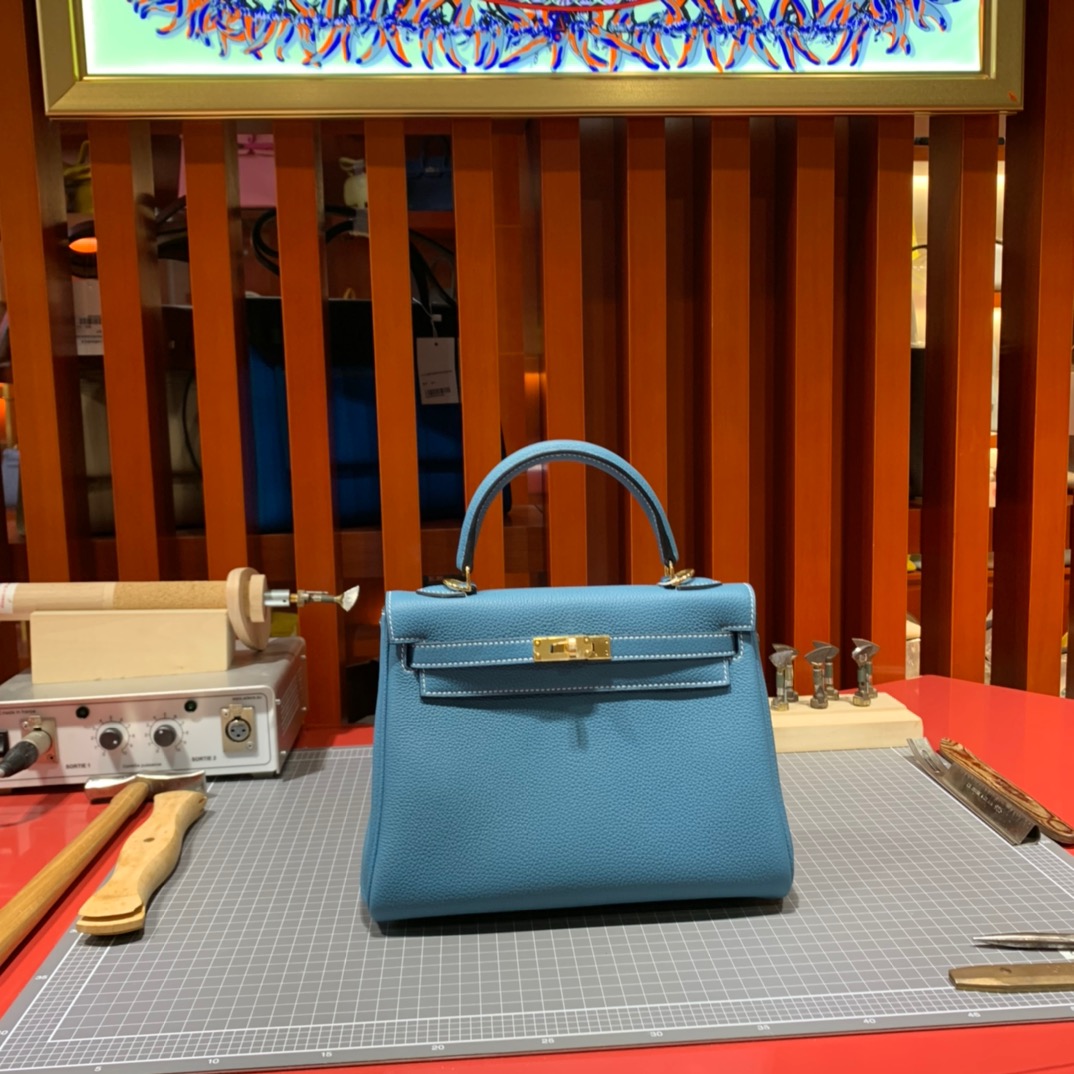 现货 爱马仕凯莉包批发 Hermes Kelly25cm 75牛仔蓝Togo皮 金扣