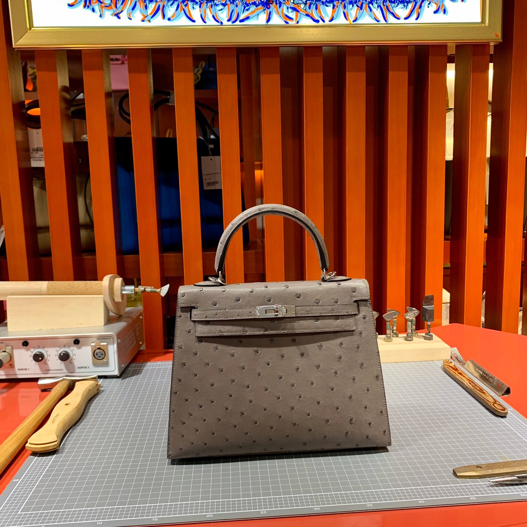 现货 Hermes Kelly25CM 爱马仕大象灰KK鸵鸟皮凯莉包 银扣