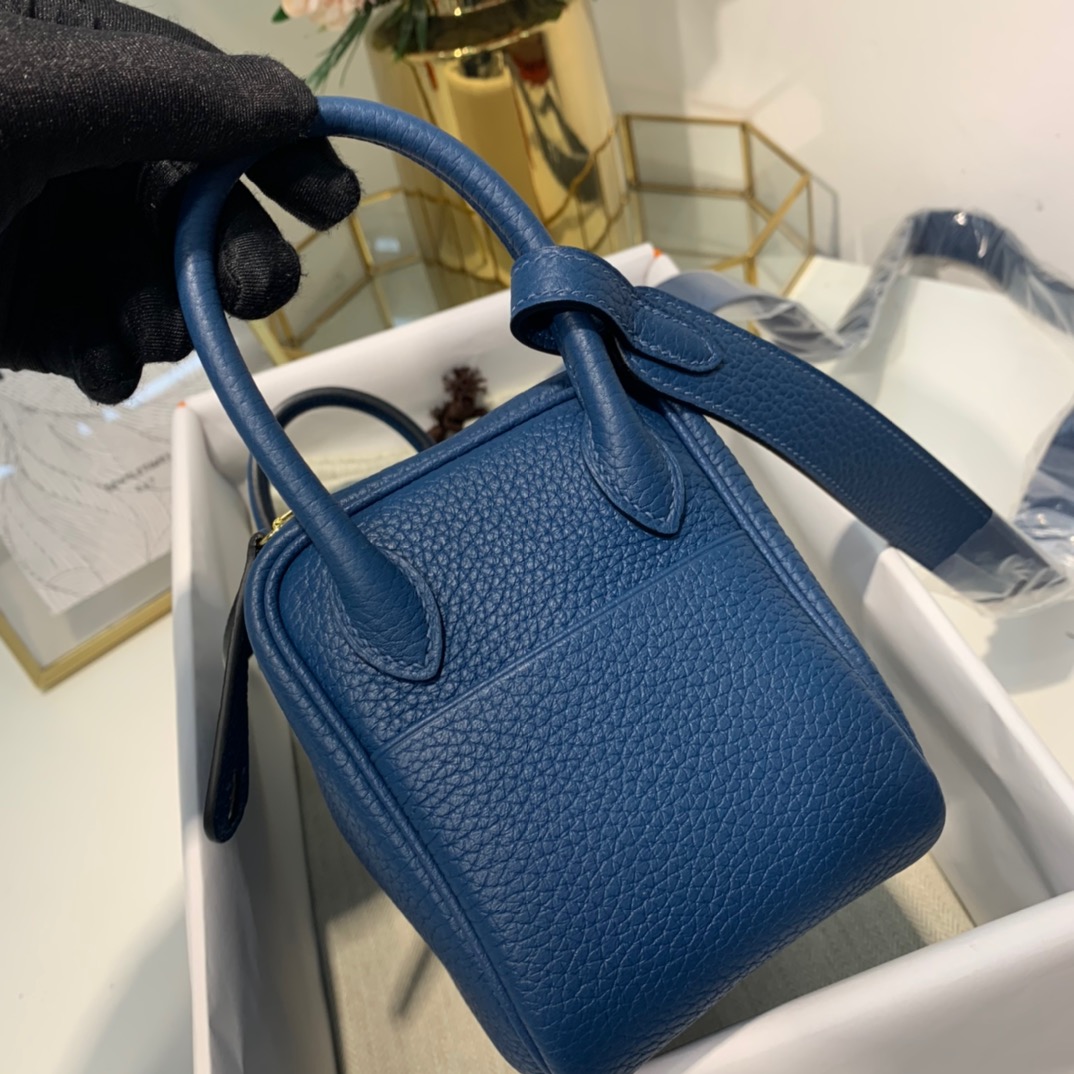 现货 Hermes Mini Lindy19cm 爱马仕深邃蓝顶级TC牛皮迷你琳迪包 金扣