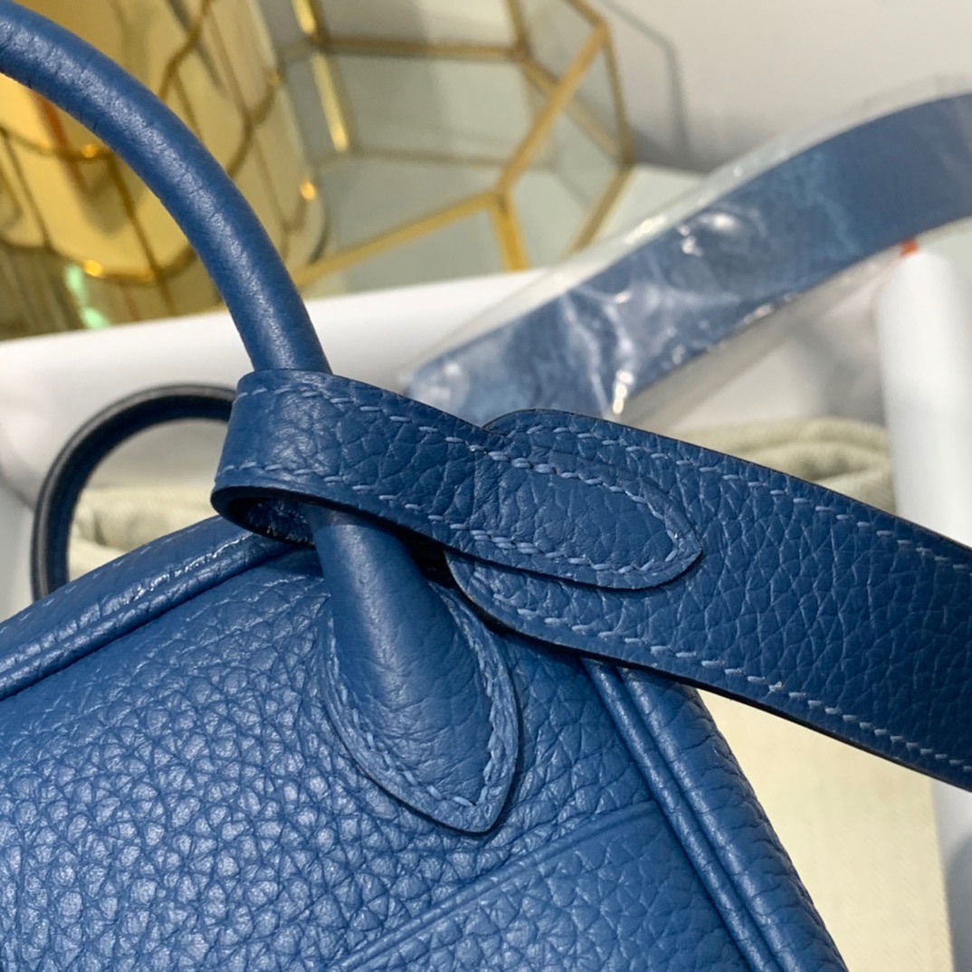 现货 爱马仕迷你琳迪包 Hermes Mini Lindy19cm 深邃蓝TC牛皮 银扣