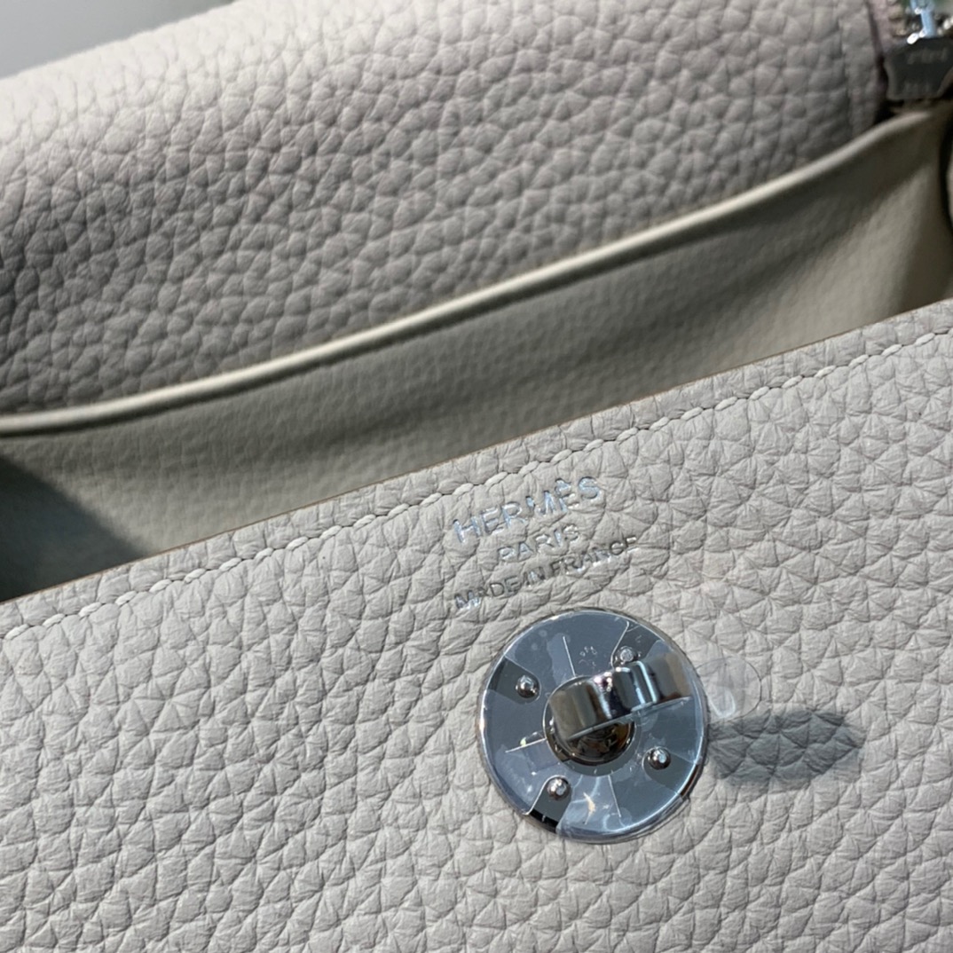 现货 爱马仕迷你琳迪包价格 Hermes Mini Lindy19cm 珍珠灰TC牛皮 银扣