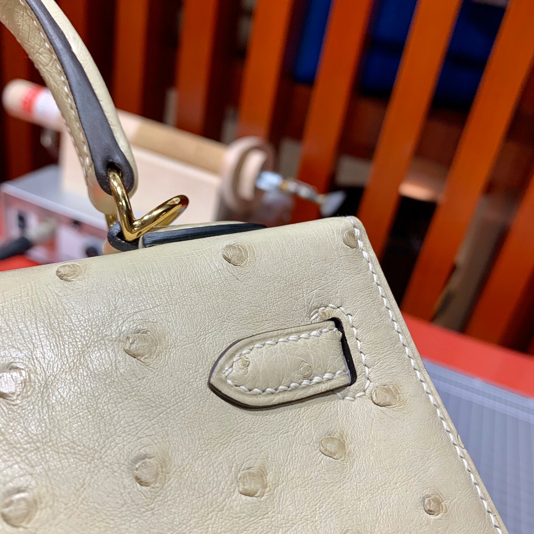 现货 Hermes Kelly25cm 爱马仕南非KK鸵鸟皮凯莉包 羊毛白 金扣