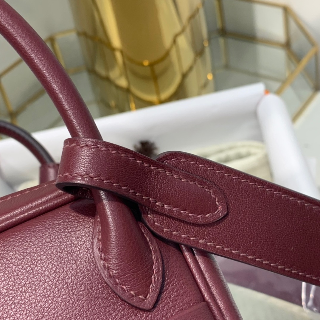 现货 Hermes爱马仕波尔多酒红Swift皮迷你琳迪包Mini Lindy19cm 金扣