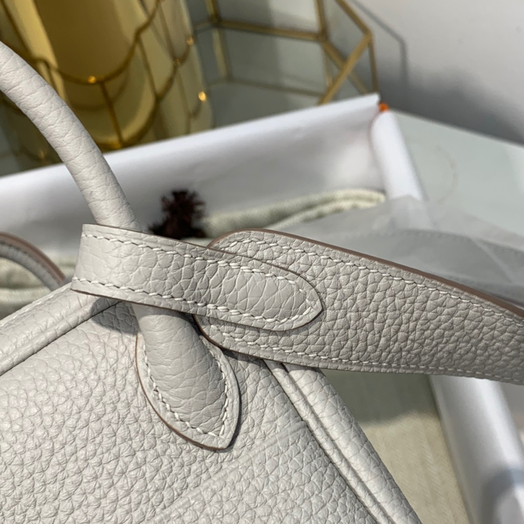 现货 爱马仕迷你琳迪包价格 Hermes Mini Lindy19cm 珍珠灰TC牛皮 银扣