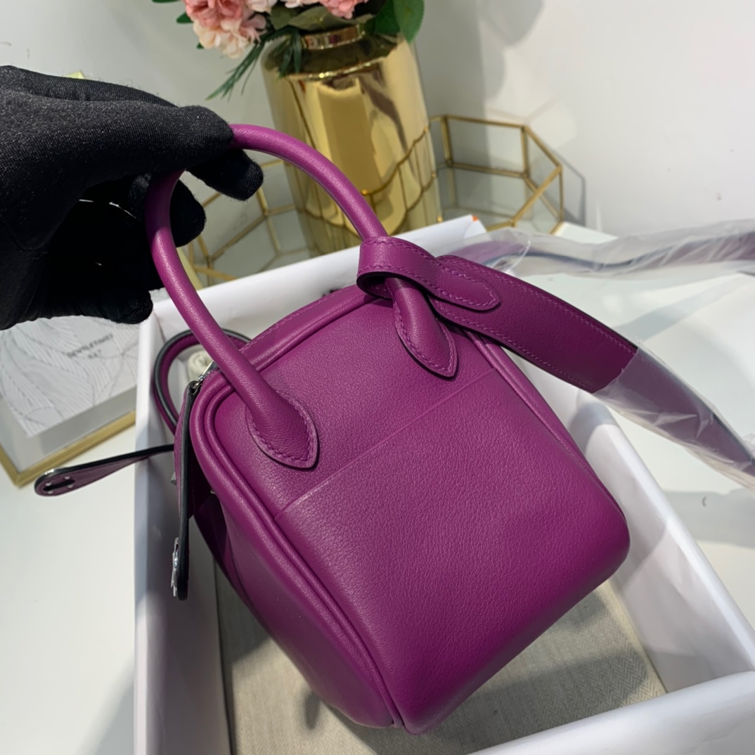 现货 爱马仕迷你琳迪包 Hermes Mini Lindy19cm 海葵紫Swift皮 银扣