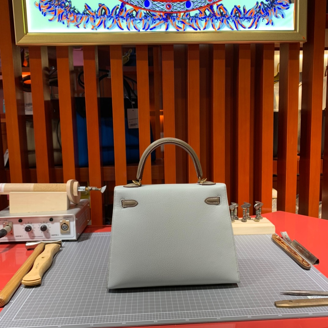 现货 Hermes Kelly25CM 爱马仕海鸥灰拼大象灰进口山羊皮凯莉包 金扣